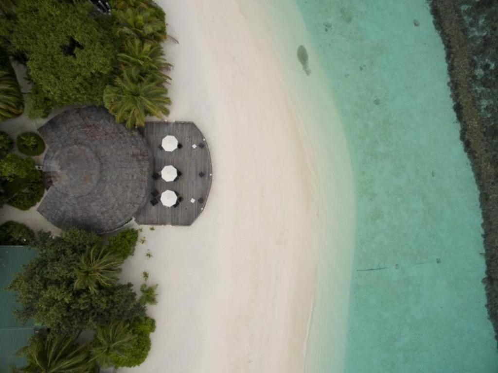 Angaga Island Resort And Spa Exterior foto
