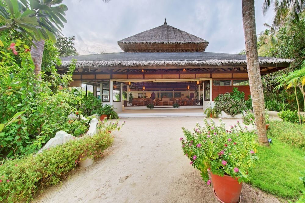 Angaga Island Resort And Spa Exterior foto